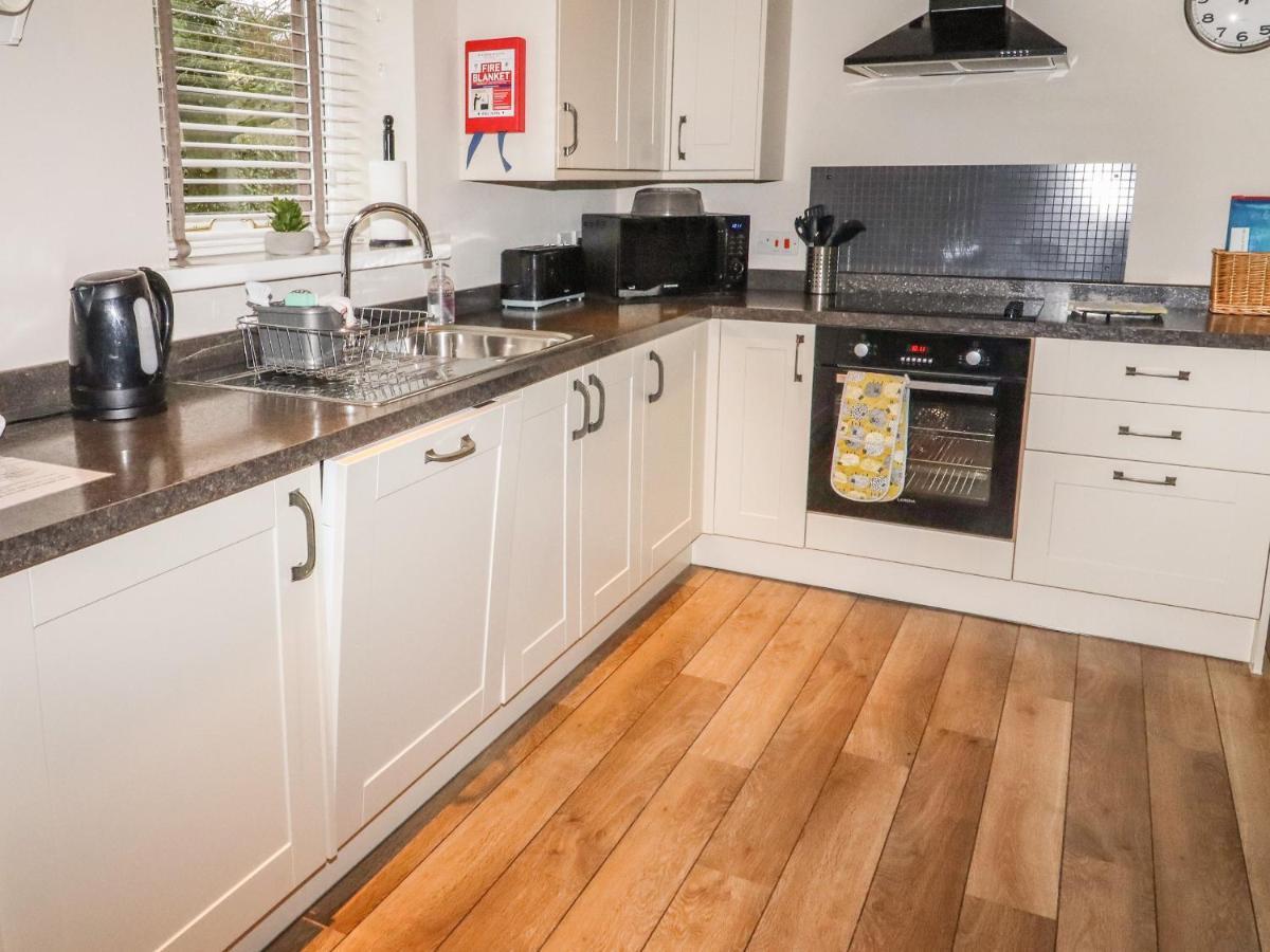 Lee House Cottage Cheddleton Eksteriør bilde